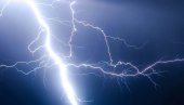 Бизарно: Погинуло на десетине људи од удара громова
