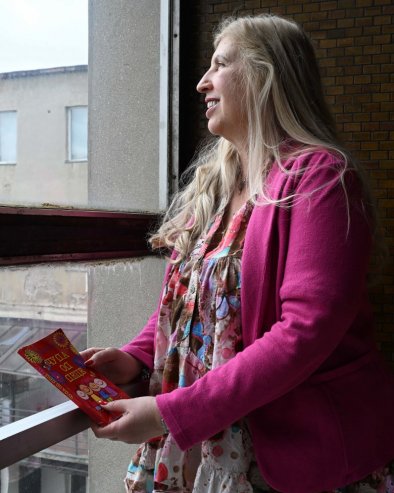 Гост Новости - Учионица као сцена живота: Јасмина Сенић, професорка ОШ Никола Тесла, добитник награде Града Београда за образовање