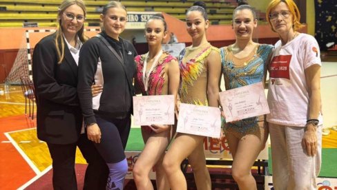 Za Paraćinke šest medalja: Ritmičke  gimnastičarke na „Papilon kupu“ (FOTO)