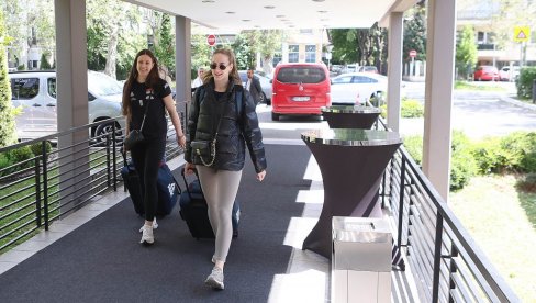 Stigle, ali ne sve (a nema ni selektora!) Ženska odbojkaška reprezentacija Srbije počela pripreme (FOTO)