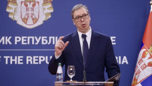 Vučić govori za Blic TV