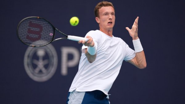 Чех изненадио у Мадриду: Лехечка елиминисао деветог тенисера света