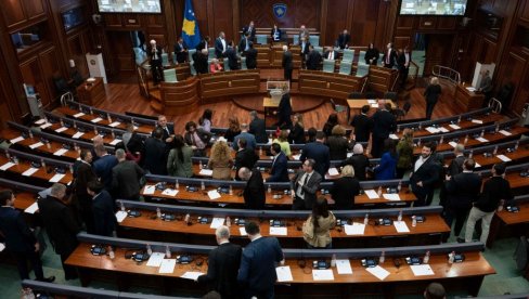 ORGANIZOVANIM HAOSOM DO PROTERIVANJA SRBA:  Albanci na Kosovu i Metohiji koriste intitucionalni vakuum za radikalizaciju pritisaka