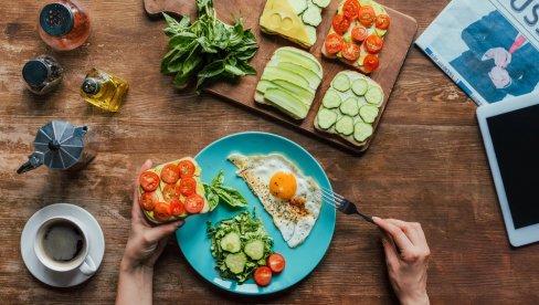 4 jutarnje navike koje će vam pomoći da smršate: Nutricionisti ih smatraju bazom