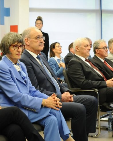 Заједно до успеха: Сарадња Србије и Швајцарске и у области паметне технологије