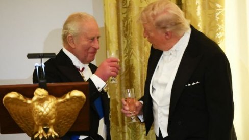 Прсти краља Чарлса забринули јавност, огласио се и чувени доктор: Све указује на овај здравствени проблем (фото)