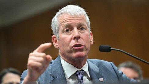 Трампов министар упалио аларм: Иран може да гађа Дубровник пројектилима