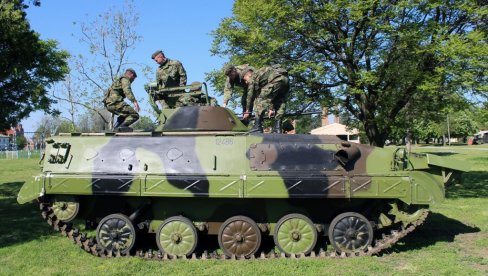 POGLEDAJTE - Specijalistička obuka pripadnika Vojske Srbije (FOTO/VIDEO)
