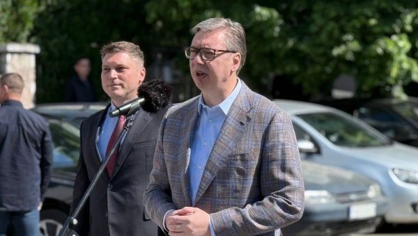 Вучић о дуалном образовању: Мораћемо да мењамо себе и своје навике, без тога нема будућности