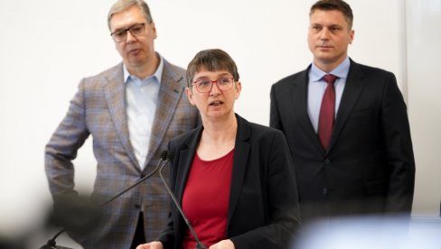 Velika vest za srpske škole: Ambasadorka Konrad najavila važan projekat