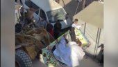 Pogledajte neobičnu svadbu u Gazi: Mladenci prošli kroz grad u bageru (VIDEO)