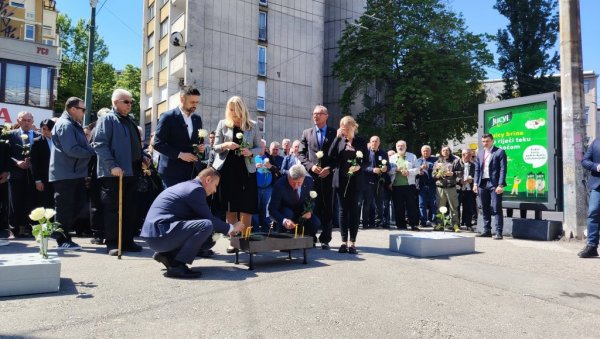 Одата почаст маскрираним војницима ЈНА у Доборовољачкој улици: Родбина жртава ни после 34 године не може без полицијске пратње