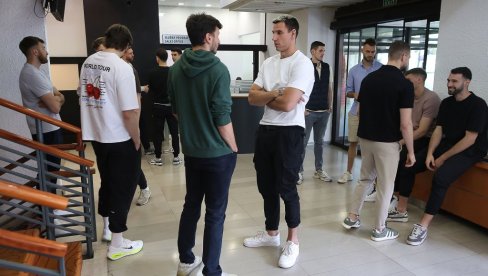 Orlovi se okupili: Odbojkaši Srbije u Beogradu počeli pripreme za Ligu nacija (FOTO)