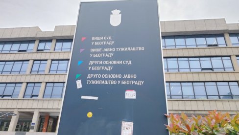 PUCAO TADIJI U GLAVU, LEĐA I NOGE: Optužen osumnjičeni (18) za ubistvo