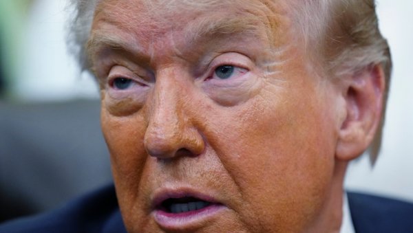 ПРЕОКРЕТ НА БЛИСКОМ ИСТОКУ: Трамп прекинуо операцију, савезници му окренули леђа