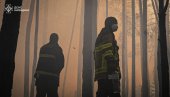ПОЖАР У ЧЕРНОБИЉУ: Огроман облак дима изнад подручја, јак ветар и опасност од мина отежавају гашење (ФОТО)
