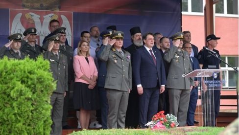 ГАШИЋ У ВАЉЕВУ: Министар на полагању заклетве кандидата за пријем у специјалне јединице