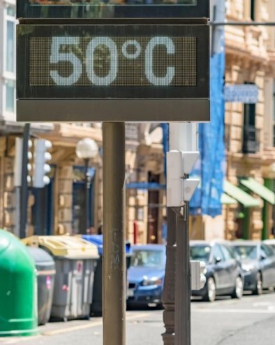 ТОПЛОТНИ ТАЛАС ПРЖИ ЕВРОПУ: Барселона се топи на историјском рекорду