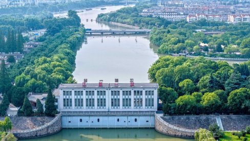 СВЕТ ЗАНЕМЕО ЗБОГ КИНЕЗА: Направили вештачку реку од 3,000 км - променила водену мапу земље, коштала 80 милијарди долара