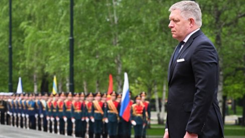 ФИЦО ОПЛЕО ПО ЕВРОПИ:  Ево шта је поручио из Москве