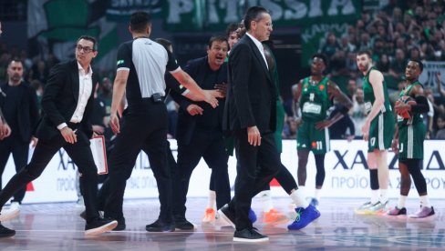 ATAMAN CRVEN OD BESA! Napao trenera Valensije, pa poručio: Kako ćete njega da kaznite?