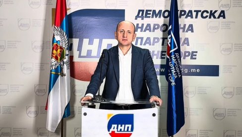 У ЗЕТИ ВИШЕ НЕЋЕМО ПРИЗНАВАТИ ЛАЖНУ ДРЖАВУ ОД 12. МАЈА: Кнежевић за Новости о свим актуленим темама у Црној Гори, поменуо и Рики Мартина