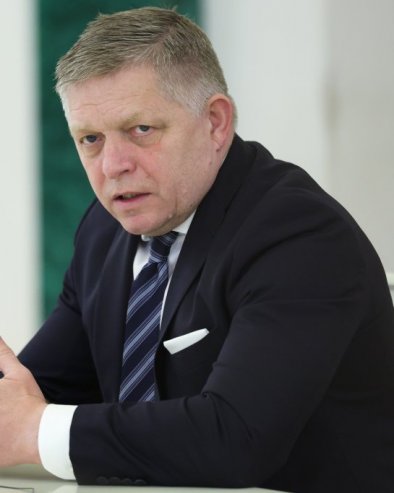ФИЦО НЕ МАРИ ЗА ЕУ: Разматра могућност директне куповине нафте од Русије