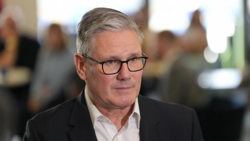 СТАРМЕР НЕЋЕ ДА ПОДНЕСЕ ОСТАВКУ: Хоћу да владам десет година