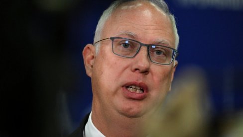 DIMITRIJEV PORUČUJE BRITANIJI: Jadni vi, jednu godinu sa Starmerom a kamoli 10