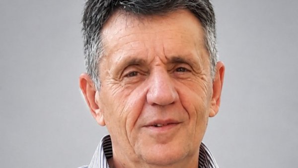 УЗ ЊЕГА МАТЕМАТИКА НИКАД НИЈЕ БИЛА БАУК: Одлазак омиљеног и цењеног професора и педагога Недељка Неђе Матића