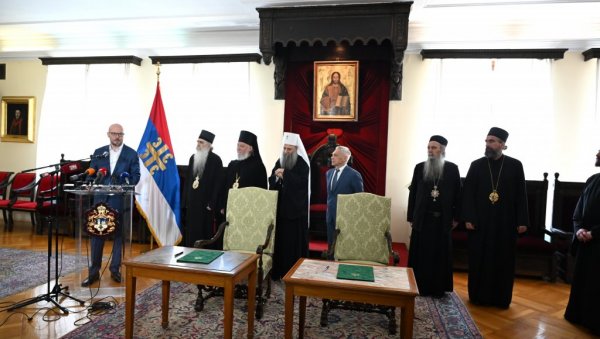 ПОТПИСАН ВАЖАН УГОВОР: Компанија НИС поклања СПЦ земљиште манастира Војловица у Панчеву