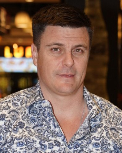 ВАЉАЛО БИ ДА ДОБИЈЕМ ДЕТЕ, ТО МИ ЈЕ ЈЕДИНО БИТНО: Вук Костић не крије колико жели да се оствари као родитељ
