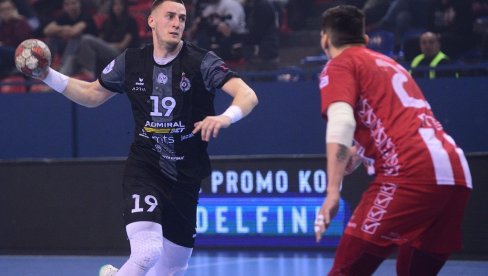 RASTANAK ZA PAMćENJE: Sjajni rukometaš Nikola Zečević se od Partizana oprostio sa četiri trofeja