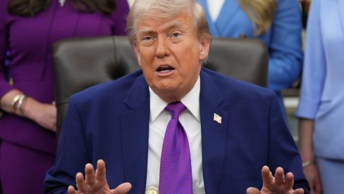 ТРАМП ОТКРИО НА КОЛИКО ЖЕЛИ МОРАТОРИЈУМ НА ИРАНСКИ УРАНИЈУМ: Спреман одмах да потпише мир