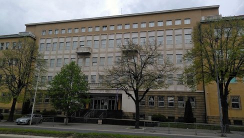OGLAŠAVALI USLUGE PROSTITUCIJE ZA 80 DO 150 EVRA: U tri grada u Srbiji uhapšeno petoro osumnjičenih pripadnika kriminalne grupe