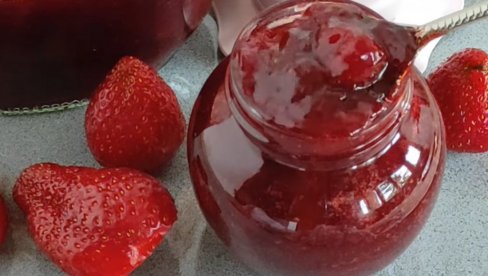 DŽEM OD JAGODA: Jednostavan recept koji ćete voleti