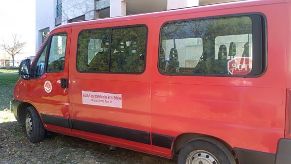 ПОЗИВ ДАВАОЦИМА: Сутра акција давања крви у Костолцу