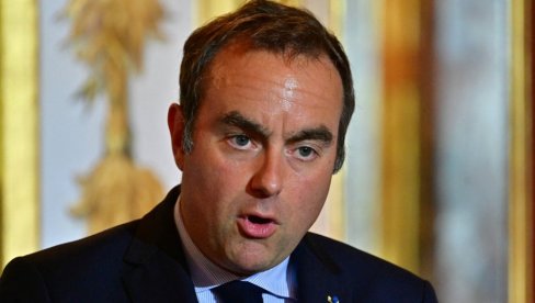 LEKORNI BESAN: U Parlamentu eksplodirao zbog laži Zelenih o 10.000 mrtvih