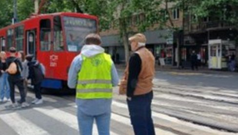 ОПОЗИЦИОНАР ОЧИТАО ЛЕКЦИЈУ БЛОКАДЕРСКИМ МЕДИЈИМА: Престаните да се увлачите студентима, једини су учествовали на изборима у Кули