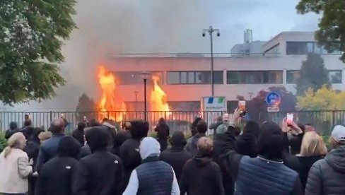 СИТУАЦИЈА ЈЕ ЕСКАЛИРАЛА: Холандски демонстранти запалили азилантско склониште (ВИДЕО)