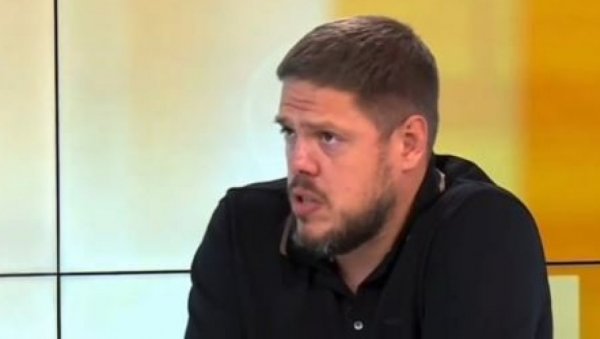 БЛОКАДЕРИ У СВОМ ПУНОМ СЈАЈУ - спомињу децу, прете…Кад се сретну на улици, биће драме (ФОТО)