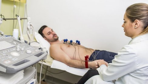 NAJOPASNIJE JE ŽARENJE U GRUDIMA: Savet lekara, nikako ne ignorišite te simptome