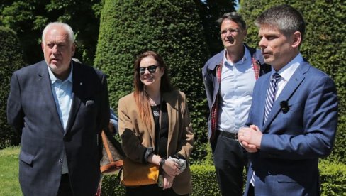 SRPSKO-FRANCUSKE VEZE SEŽU U PROŠLOST Gujon sa delegacijom privrednka iz Francuske