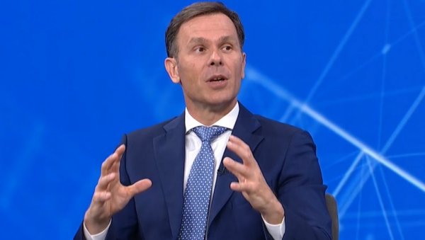 ЕКСПО ЈЕ ОДСКОЧНА ДАСКА ЗА ДАЉИ РАЗВОЈ СРБИЈЕ Мали: То значи - веће плате, веће пензије, бољи квалитет инфраструктуре