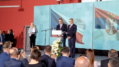 НАЈВЕЋА СМОТРА АГРАРА У ЈУГОИСТОЧНОЈ ЕВРОПИ: Вечерас у Новом Саду свечано отворен 93. Међународни пољопривредни сајам