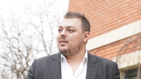 Sloba Vasić sa Urgentnog prebačen na VMA - mučni trenuci