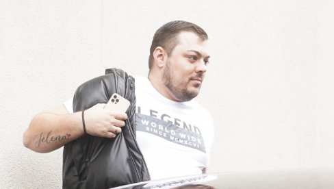 Sloba prebačen u bolnicu Laza Lazarević