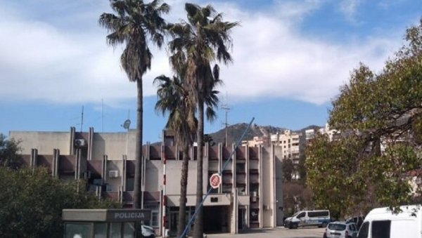 ЗБОГ СУМЊЕ НА ЗЛОУПОТРЕБУ ПОЛОЖАЈА: Кривична пријава против три лица из „Вектре Боке“