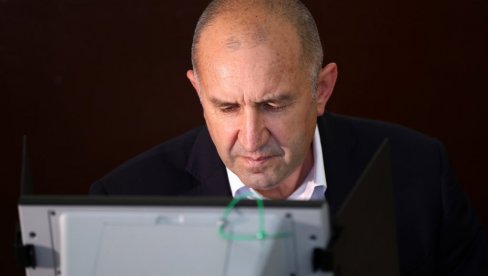PROBILA SVE PREDRASUDE: Radev čestitao Dari na pobedi na Pesmi Evrovizije