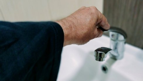 DEO SREMSKE KAMENICE SUTRA BEZ VODE: Zbog radova suve slavine